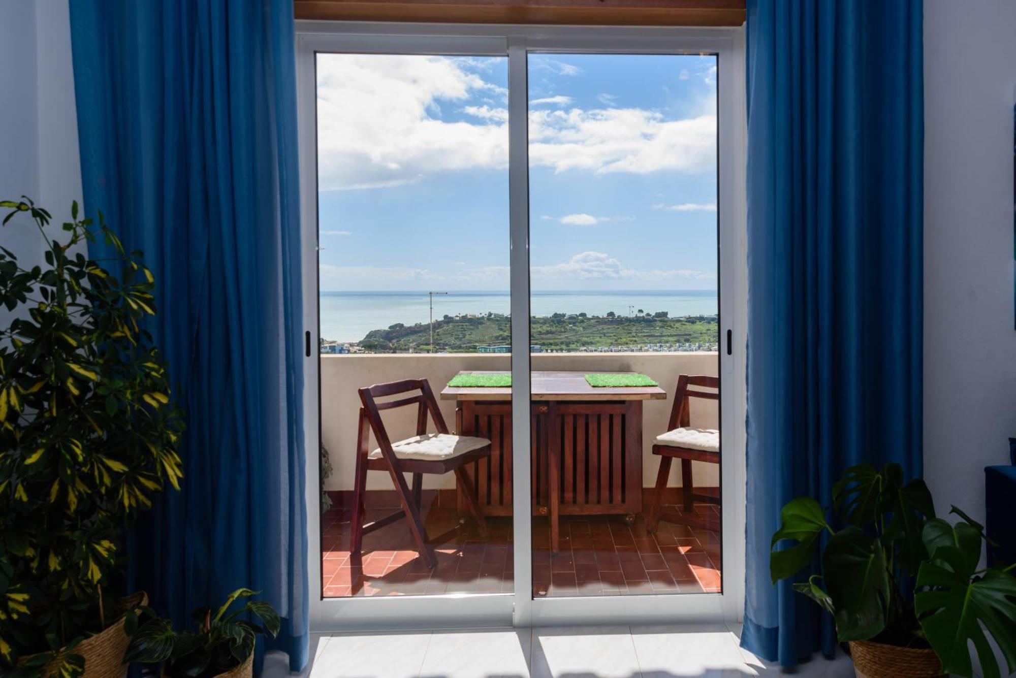 Hillside Studio With Sea View & Fibre Internet Albufeira Exteriör bild